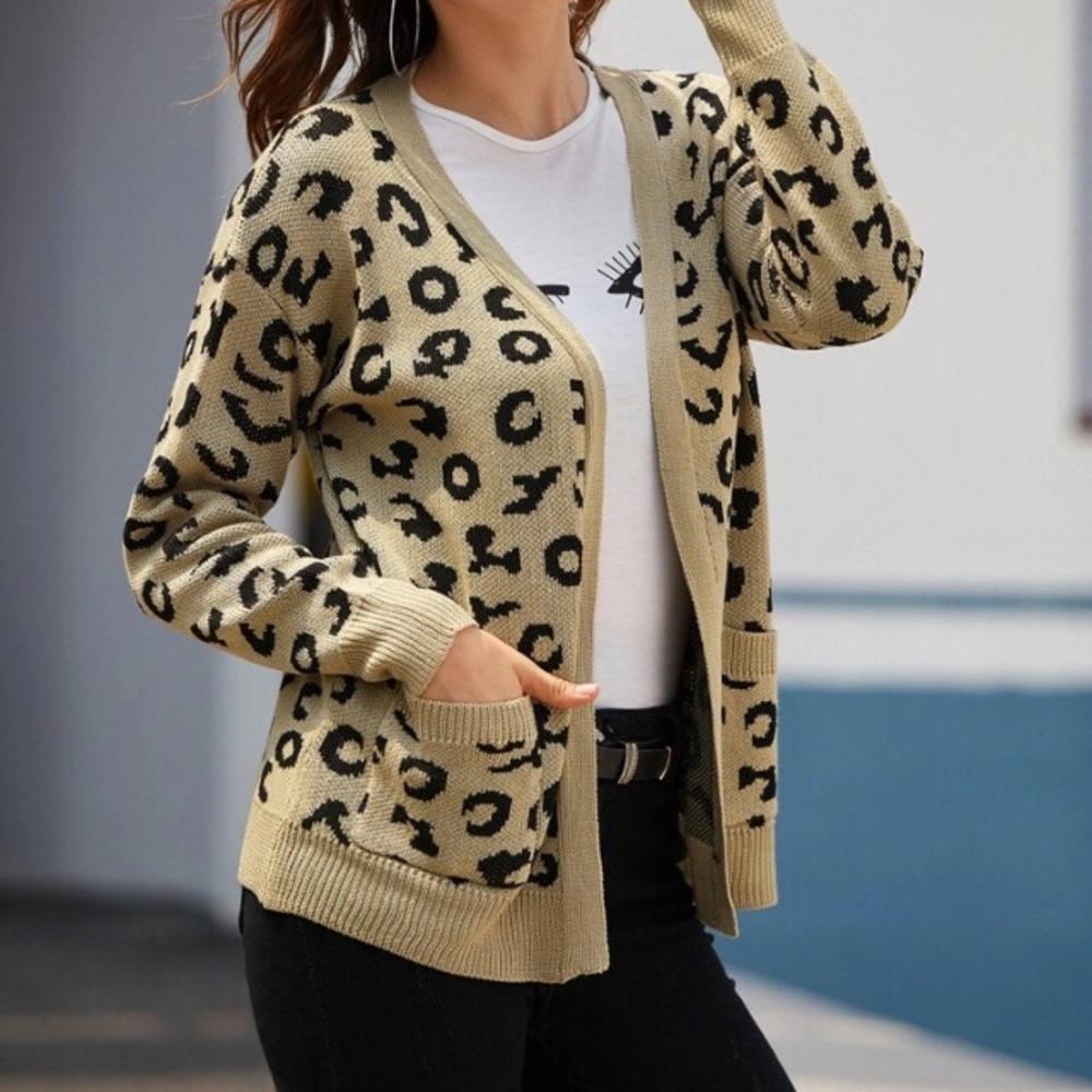 ❗️LAST ONE ❗️Leopard print pocket cardigan - Picture 5 of 8
